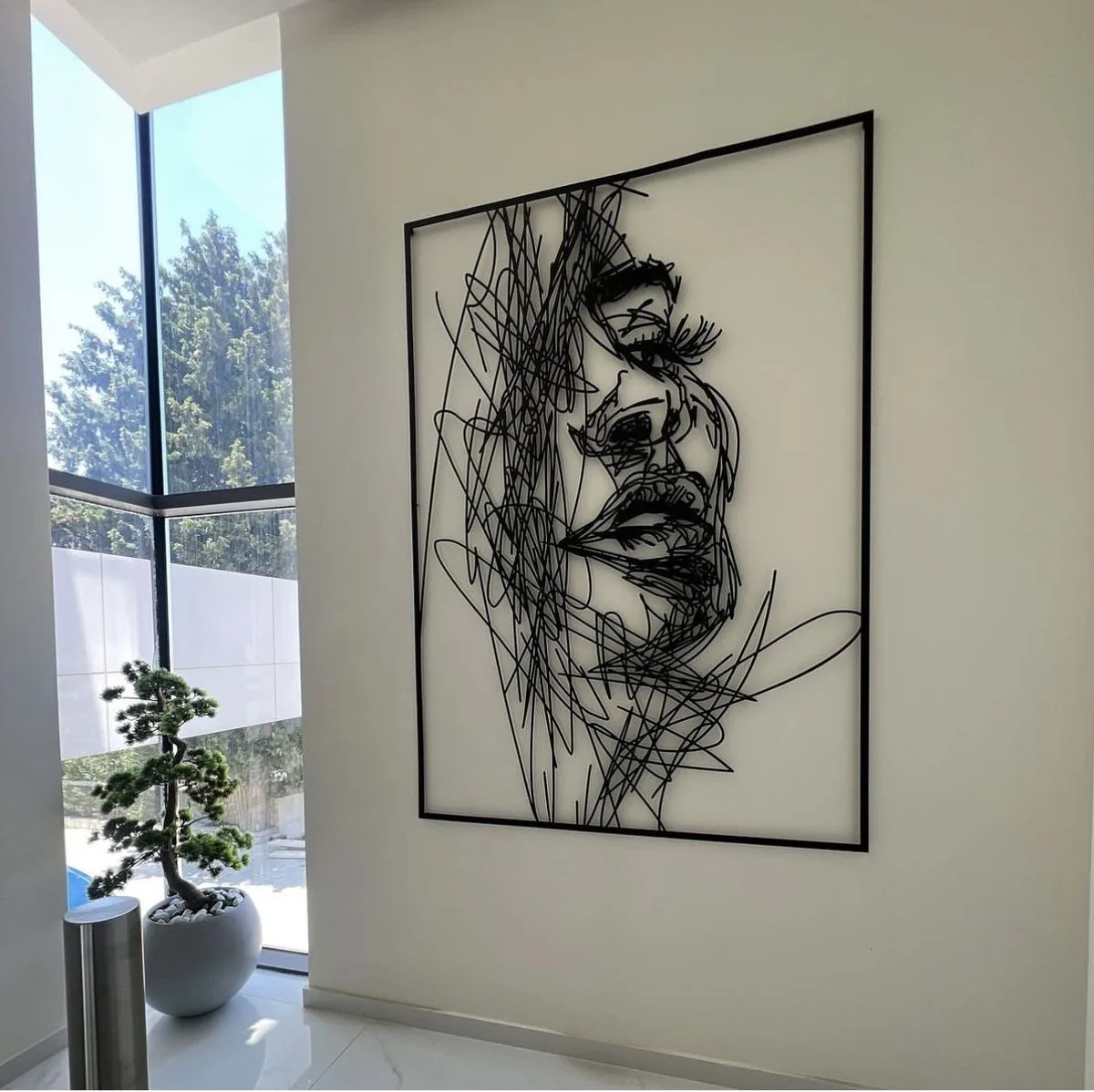 Femme Abstraite Visage Lignes